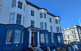 Delmont Hotel & View Restaurant